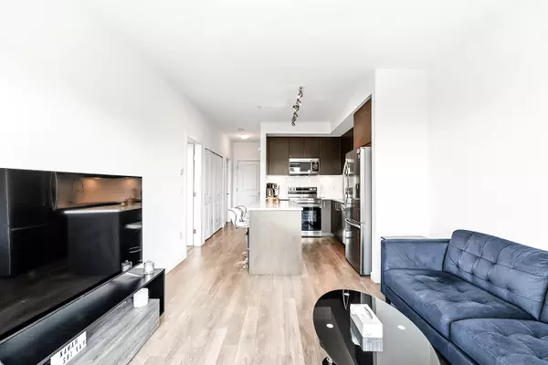 13623 81a AVE #507 Surrey, BC V3W 3N7