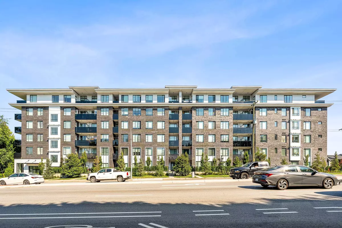 Surrey, BC V3W 3N7,13623 81a AVE #507