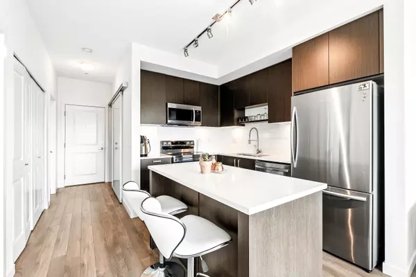 13623 81a AVE #507 Surrey, BC V3W 3N7