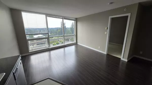 Surrey, BC V3T 0A8,13618 100 AVE #1110