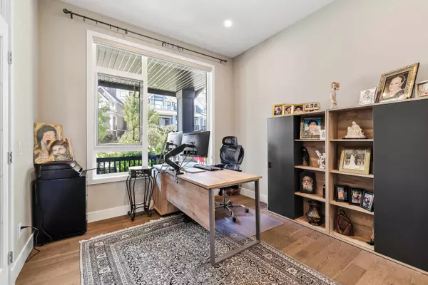 Coquitlam, BC V3E 0L5,1419 Strawline Hill ST