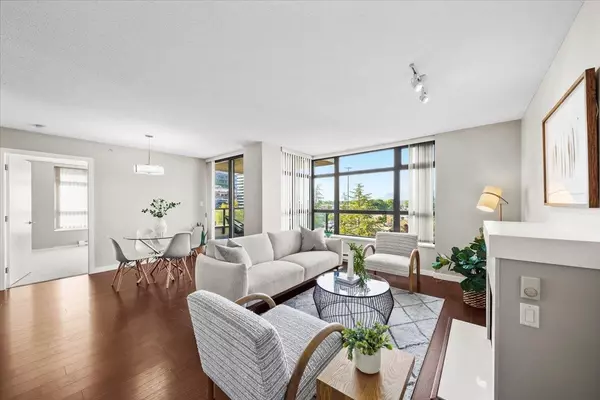 Richmond, BC V6X 0A1,8120 Lansdowne RD #602