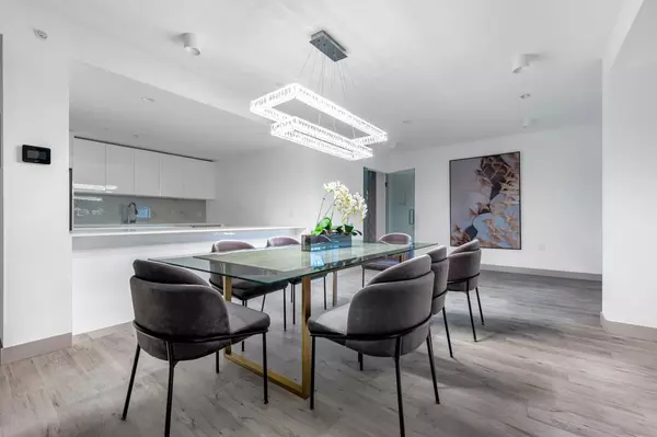 Richmond, BC V6X 1B7,5766 Gilbert RD #802