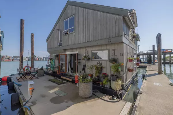 Delta, BC V4K 0A4,3350 Westham Island RD #12