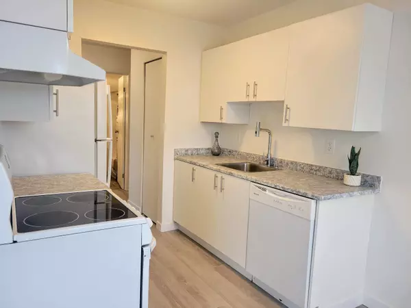 45749 Spadina AVE #310 Chilliwack, BC V2P 1T5