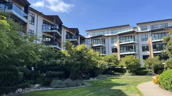 300 Salter ST #401, New Westminster, BC V3M 0L9