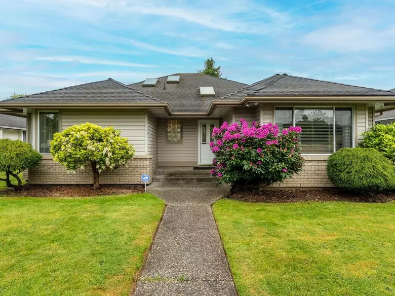 18842 64 AVE, Surrey, BC V3S 7T9