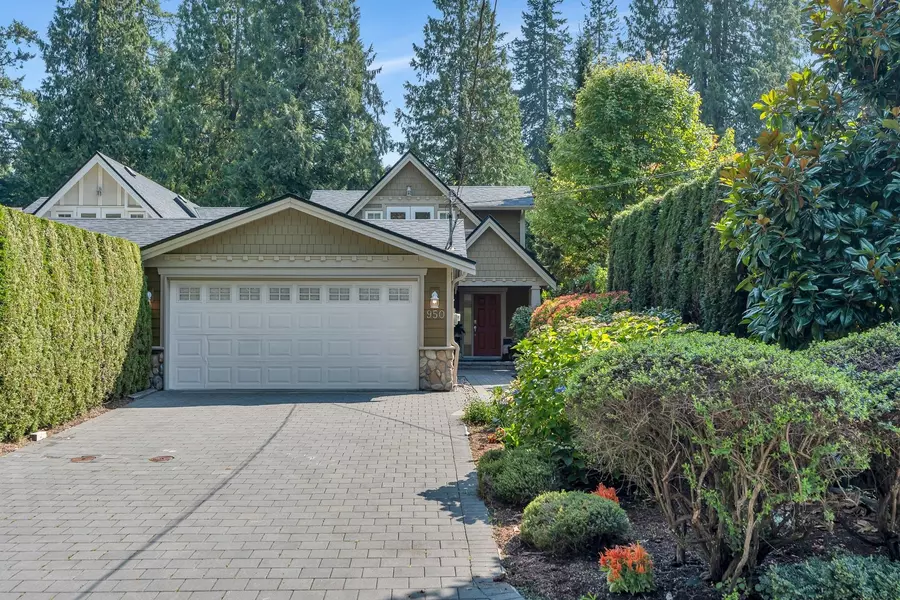 950 Seymour BLVD, North Vancouver, BC V7J 2J8