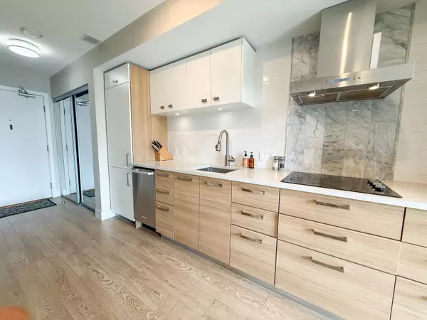 Vancouver, BC V5Y 0K1,1783 Manitoba ST #305