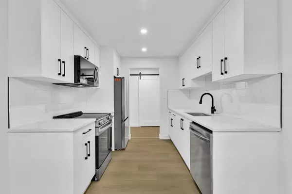 Abbotsford, BC V2T 2T4,2567 Victoria ST #201