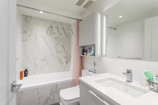 4983 Imperial ST Burnaby, BC V5H 0J8