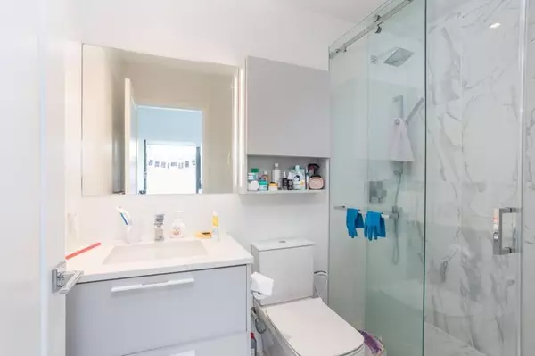 4983 Imperial ST Burnaby, BC V5H 0J8