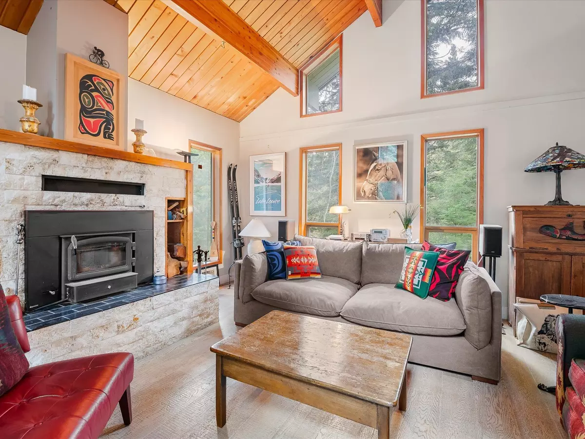 Whistler, BC V8E 0A1,72 Black Tusk DR