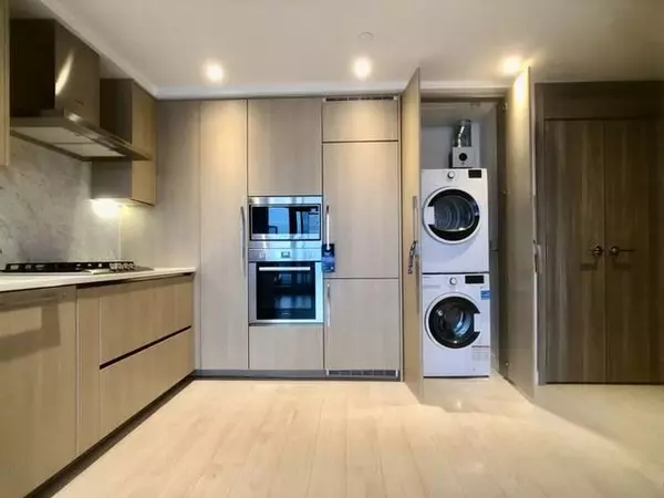Burnaby, BC V5C 0M8,4720 Lougheed Hwy