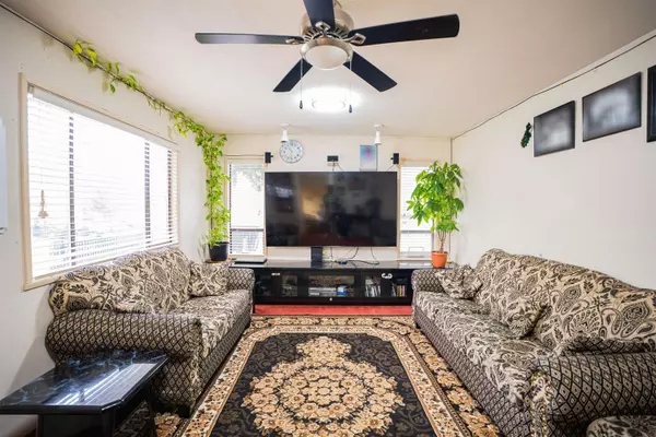 Surrey, BC V3V 5N2,9290 128 ST