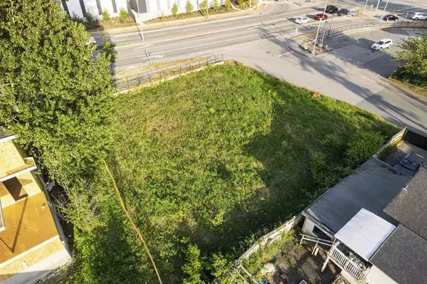 Surrey, BC V3R 2W3,11257 128 ST