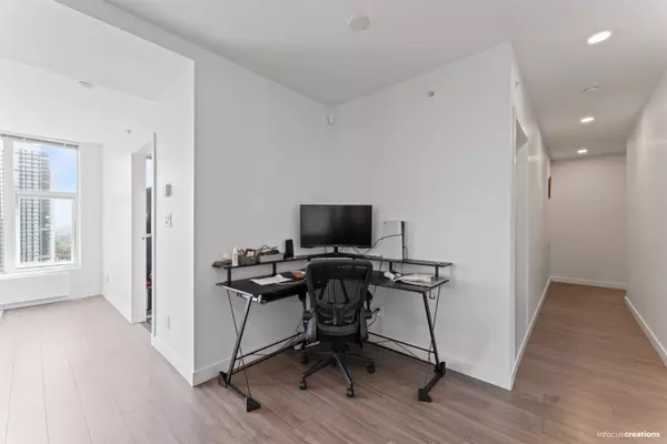 Surrey, BC V3T 0P7,13615 Fraser HWY #1910