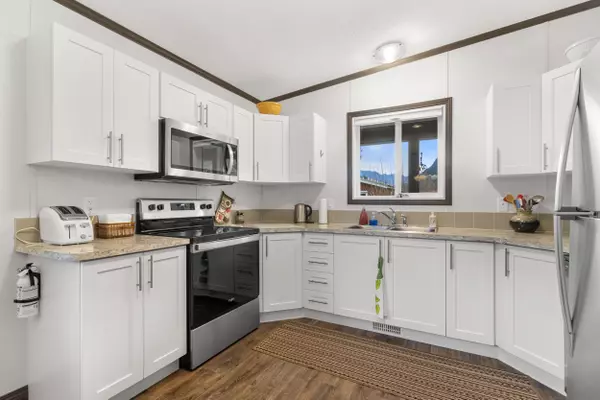 Hope, BC V0X 1L2,63071 Flood Hope RD #18