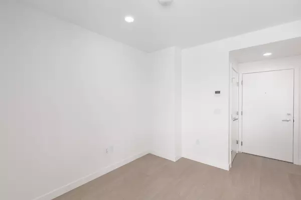 7769 Park CRES #2507 Burnaby, BC V3N 0J7