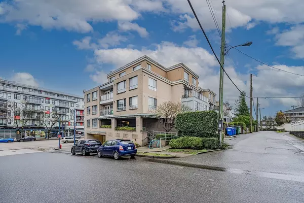 Vancouver, BC V5R 4P7,5818 Lincoln ST #211