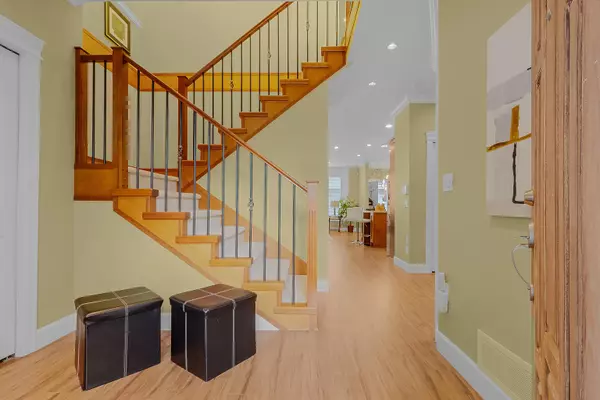 Langley, BC V2Y 3J2,19913 72 AVE