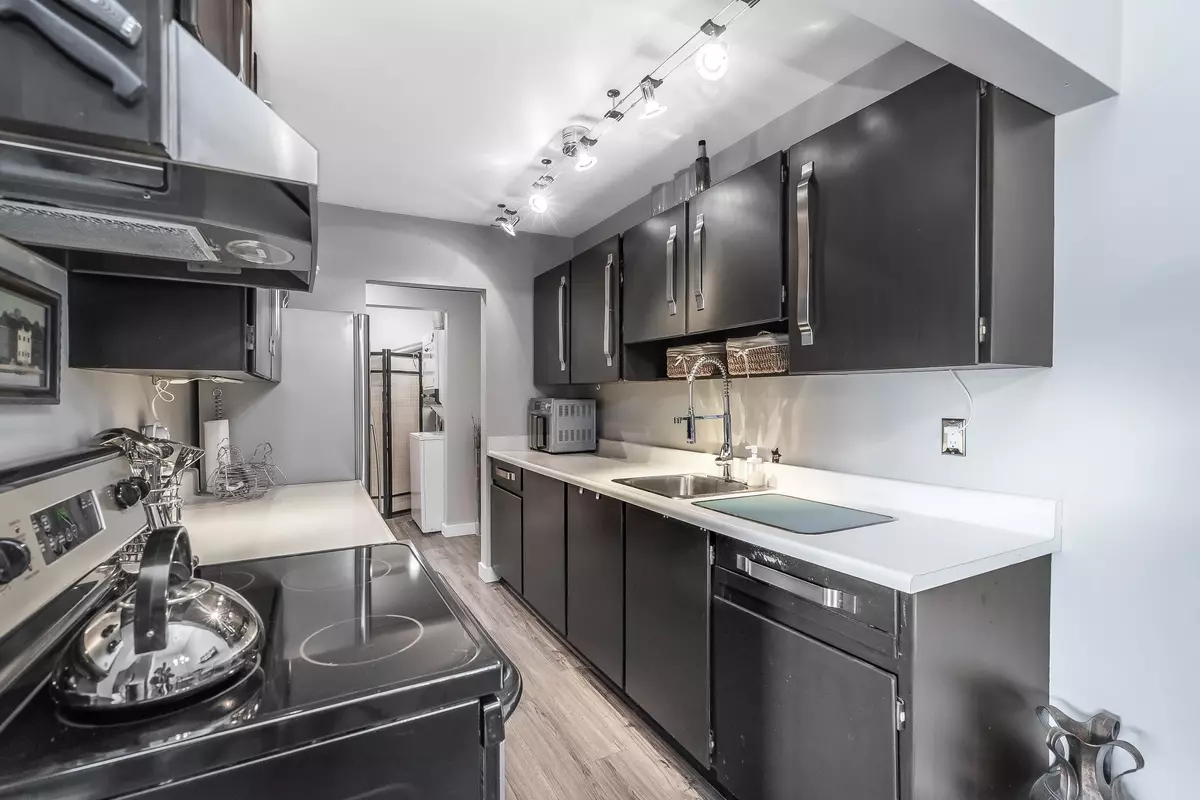 Chilliwack, BC V2P 1J8,46210 Chilliwack Central RD #218