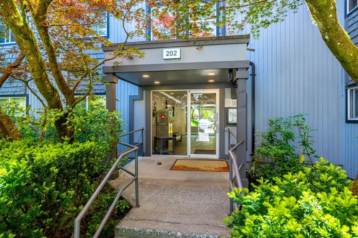 Port Moody, BC V3H 1V2,202 Westhill PL #229