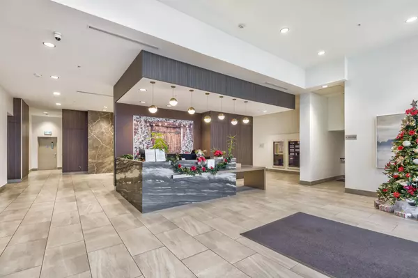 Burnaby, BC V5C 0L9,2288 Alpha AVE #603