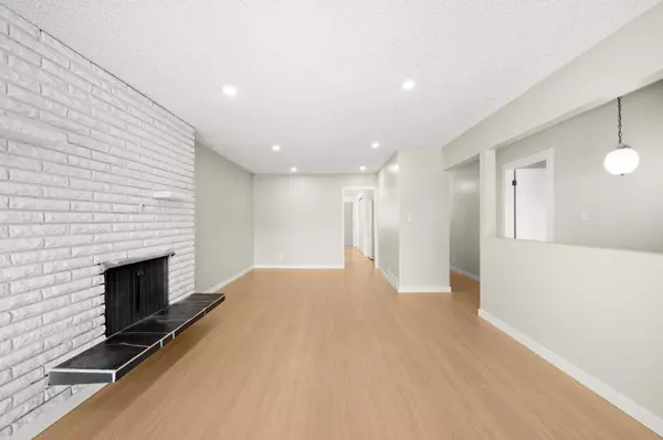 Richmond, BC V7E 3X8,5271 Merganser DR