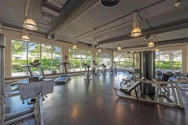 Richmond, BC V6Y 4K1,6233 Katsura ST #1008