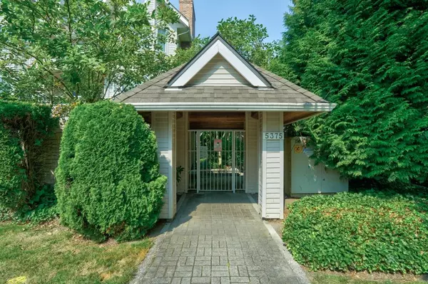 Burnaby, BC V5J 1T2,5375 Victory ST #307