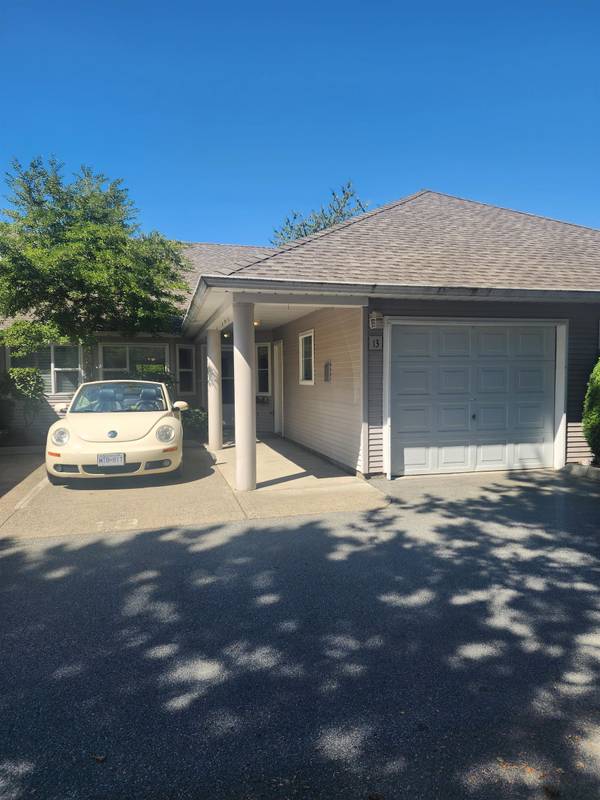 7127 124 ST #13, Surrey, BC V3W 3W9