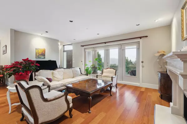 611 Barnham RD West Vancouver, BC V7S 1T6