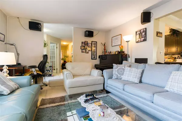 Richmond, BC V7C 1T6,7760 No. 1 RD