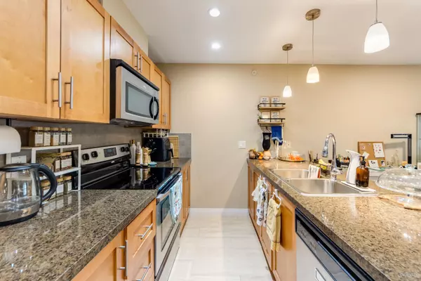Burnaby, BC V5J 1C8,5000 Imperial ST #307