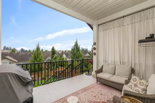 2156 Riesling DR Abbotsford, BC V4X 0A6