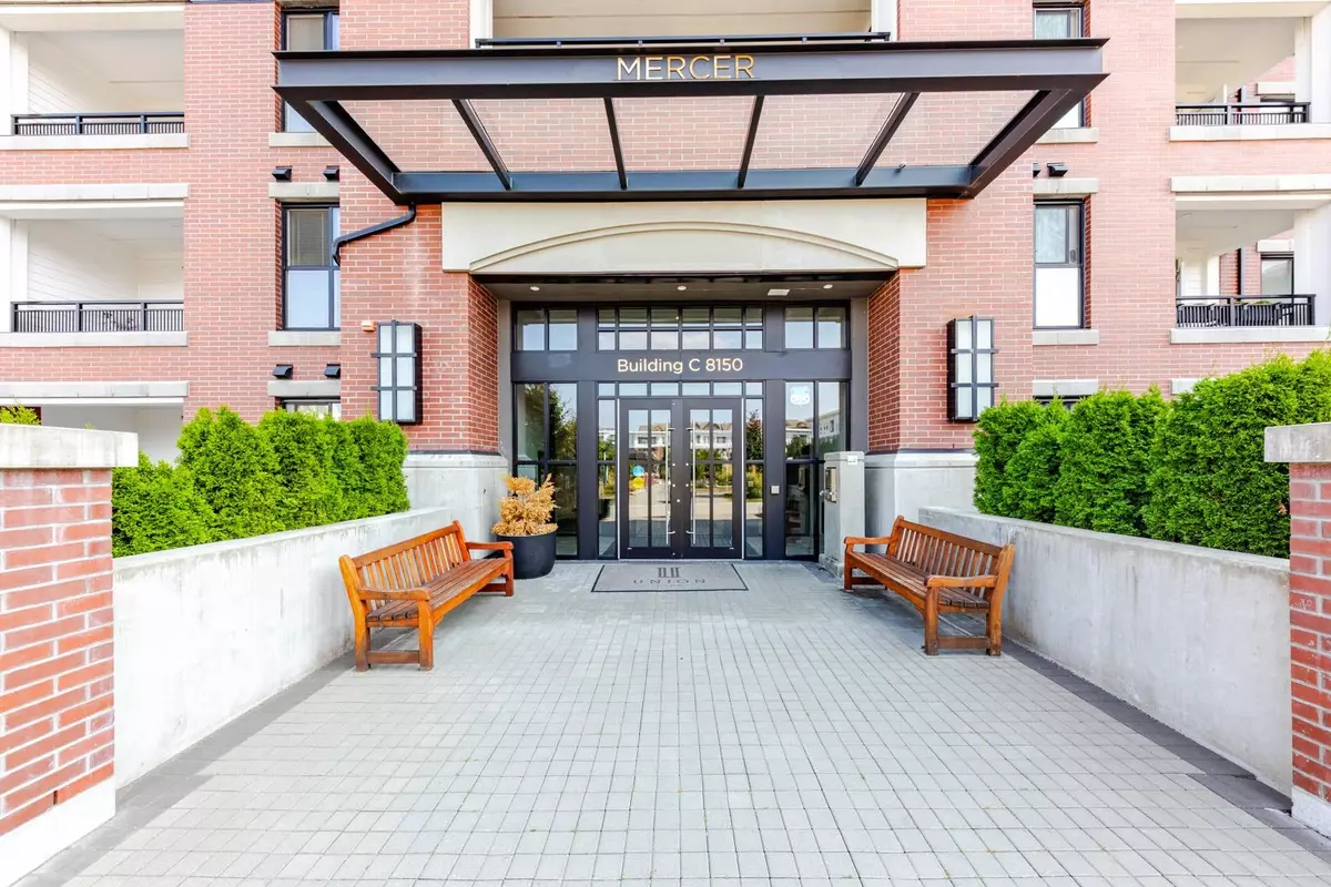 Langley, BC V2Y 4J4,8150 207 ST #C327