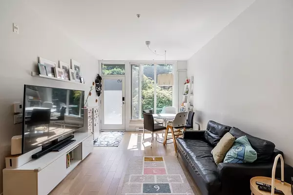 Vancouver, BC V5T 2V1,531 E 16th AVE #5