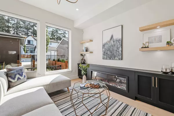 20516 75 AVE Langley, BC V2Y 1V5