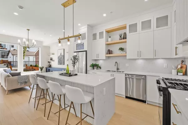 20516 75 AVE Langley, BC V2Y 1V5