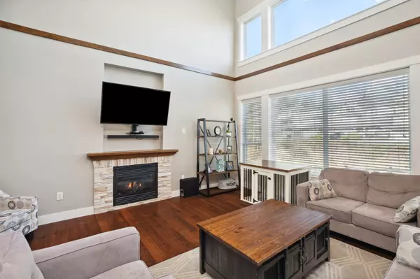 Maple Ridge, BC V2W 0B6,23325 Griffen RD