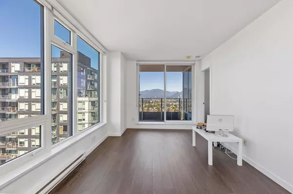 Vancouver, BC V5R 0E3,5515 Boundary RD #2902