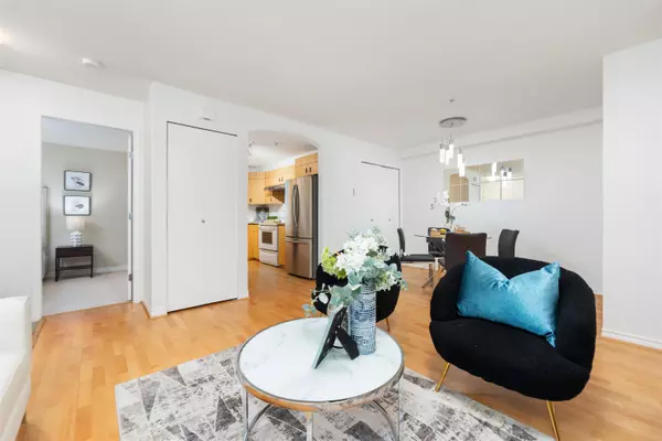 Burnaby, BC V3N 5C6,7488 Southwynde AVE #51