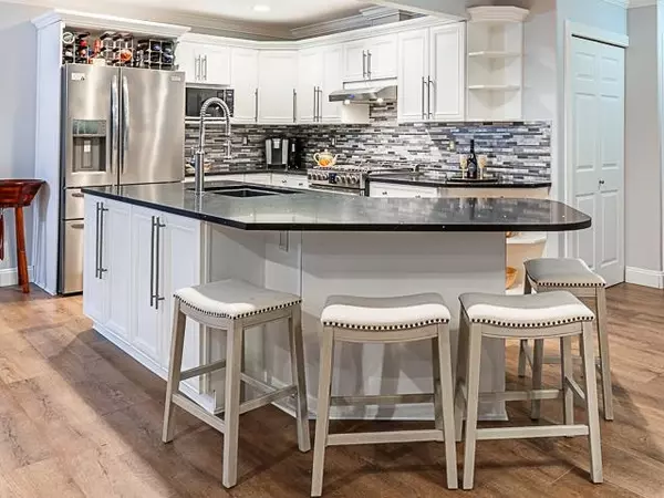 Abbotsford, BC V2S 4E4,2860 Woodland ST