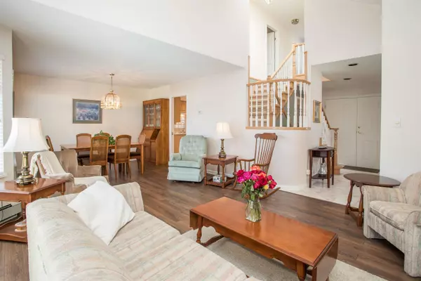 Richmond, BC V6Y 1B2,9331 Francis RD #4