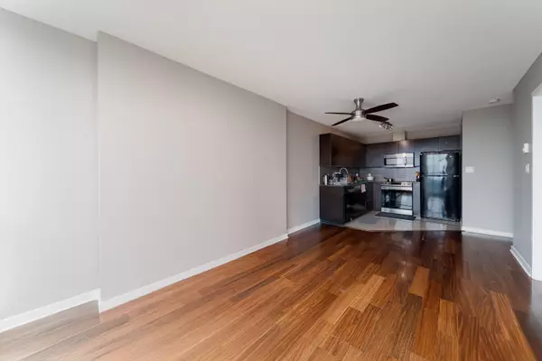 13618 100 AVE #3105 Surrey, BC V3T 0A8