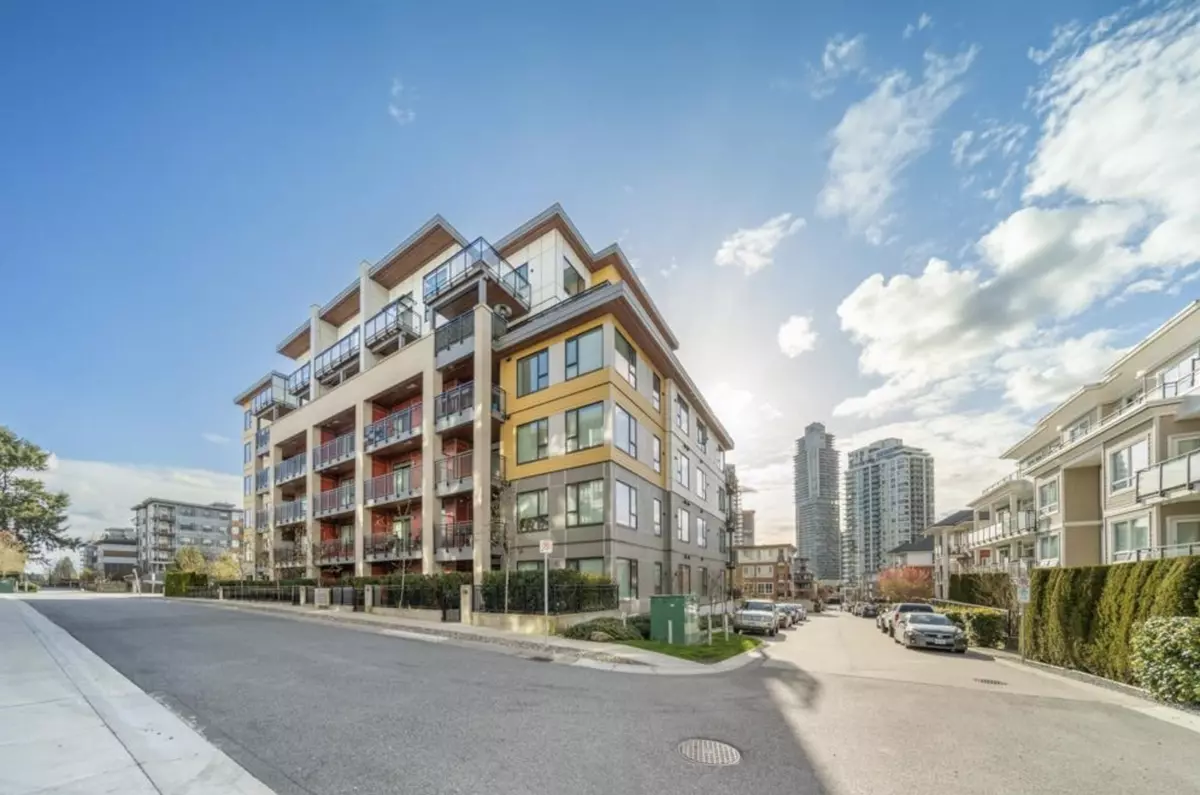 Coquitlam, BC V3J 0K1,621 Regan AVE #306