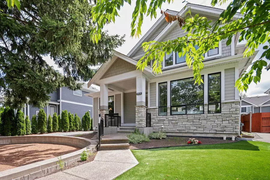 16628 104 AVE, Surrey, BC V4N 6V4