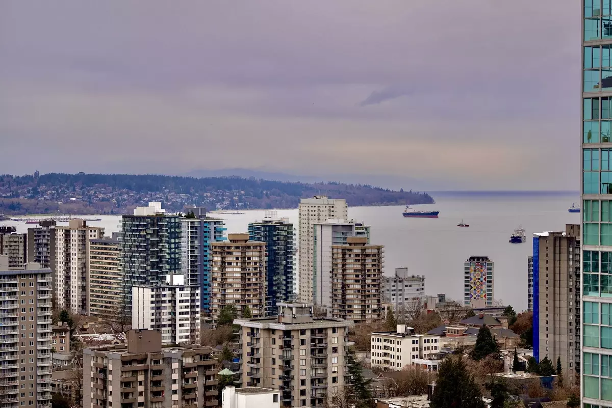 Vancouver, BC V6E 4R3,1288 W Georgia ST #2806