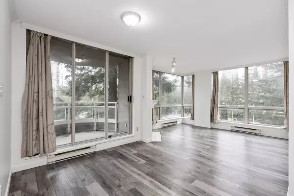 Burnaby, BC V3N 4Y7,9603 Manchester DR #505